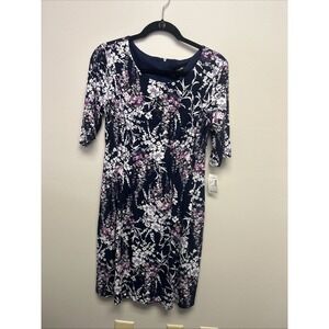 Roz & Ali Floral DRESS Womens Size 10  Blue Purple Pockets Stretch Short Sleeves